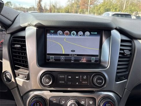 Used 2020 Chevrolet Suburban LT image 32