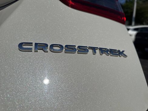 Used 2023 Subaru Crosstrek 2.5i Limited AWD/4WD image 17
