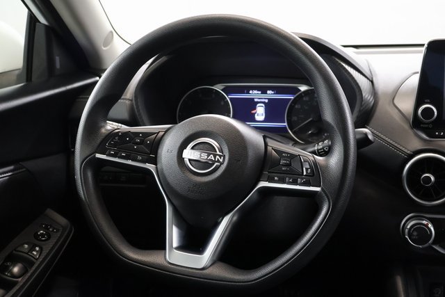 Used 2024 Nissan Sentra SV FWD image 14