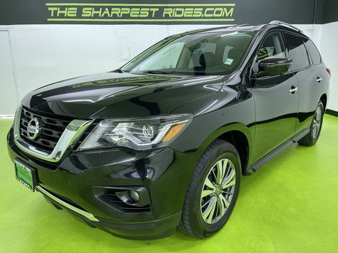 Used 2020 Nissan Pathfinder SL image 5