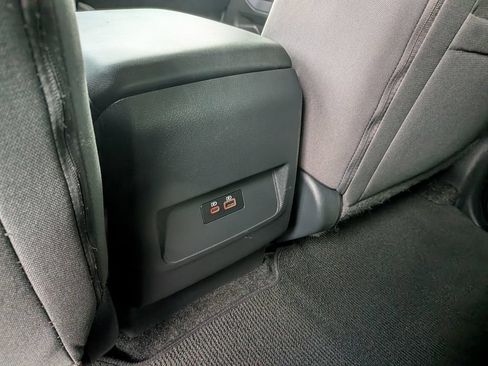 Used 2022 Nissan Frontier S w/ Technology Package AWD/4WD image 34