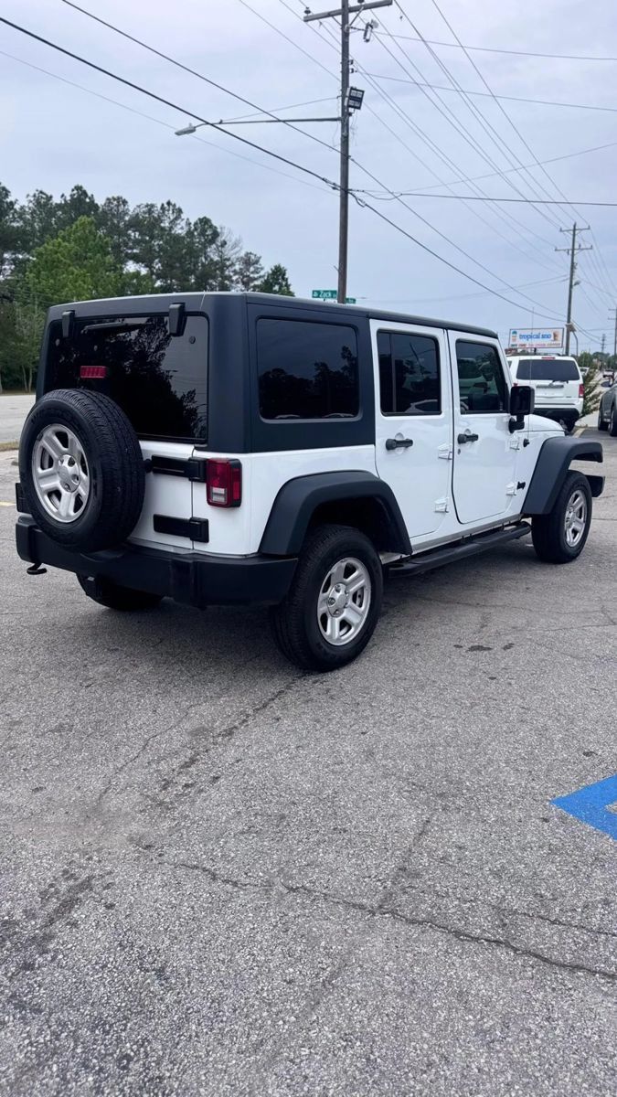 Used 2016 Jeep Wrangler Unlimited Sport AWD/4WD image 7