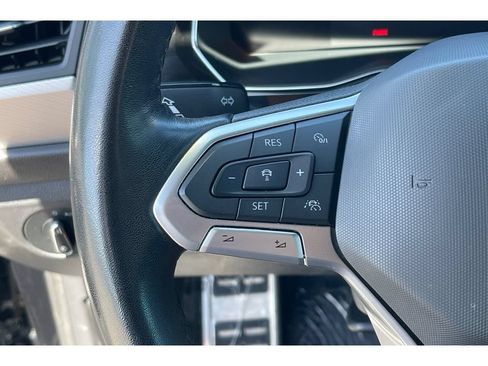 Used 2023 Volkswagen Jetta Sport FWD image 33