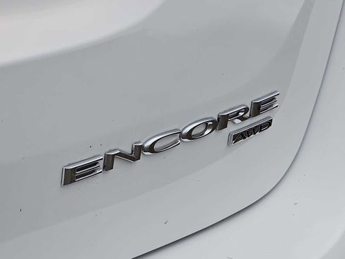 Used 2020 Buick Encore Preferred image 12