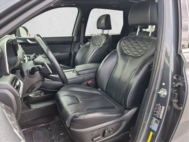 Used 2022 Hyundai Palisade Calligraphy w/ Winter Package AWD/4WD image 17