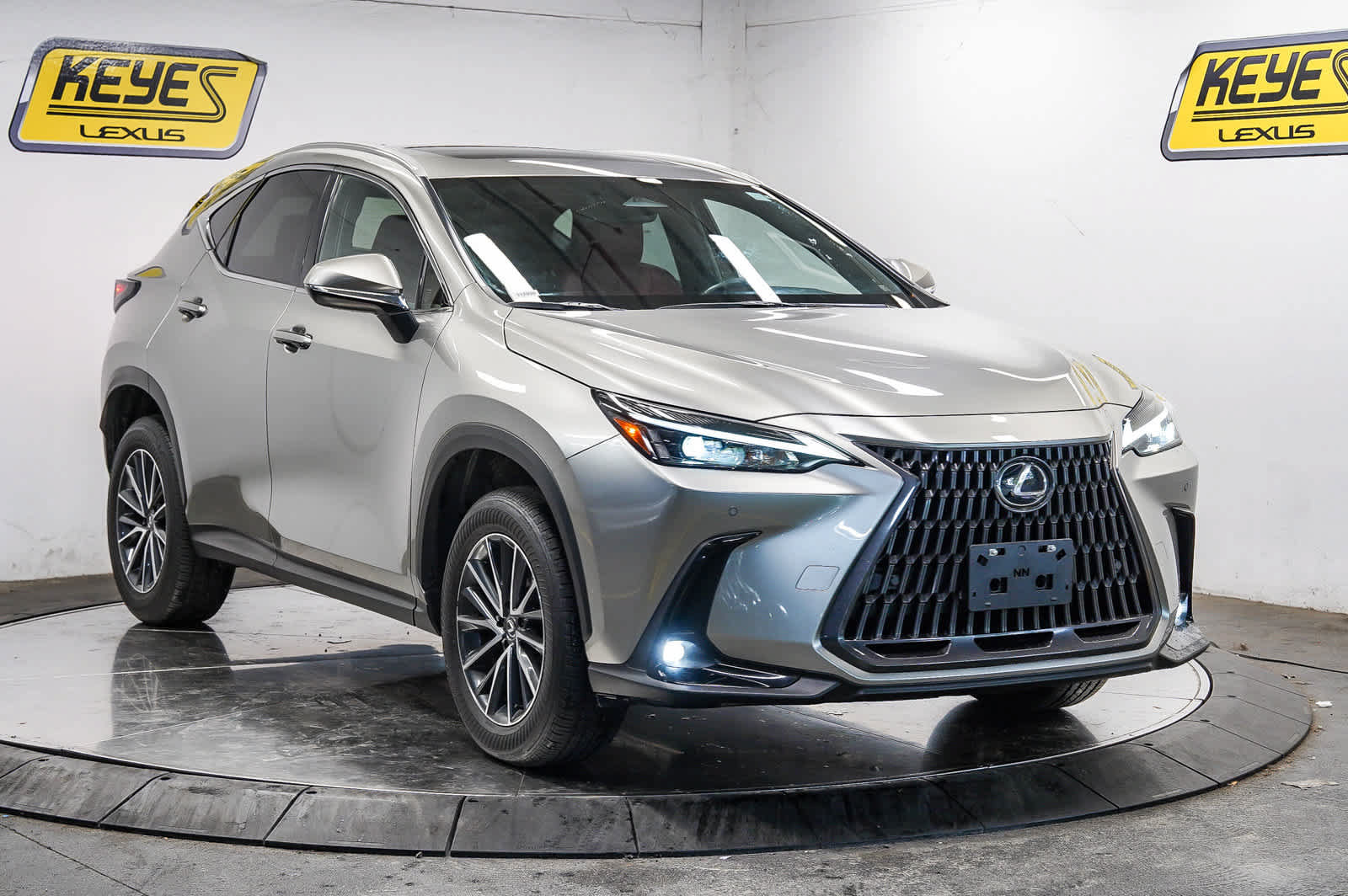 Used 2025 Lexus NX 350 AWD w/ Cold Area Package image 5