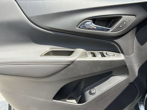 Certified 2023 Chevrolet Equinox RS image 20