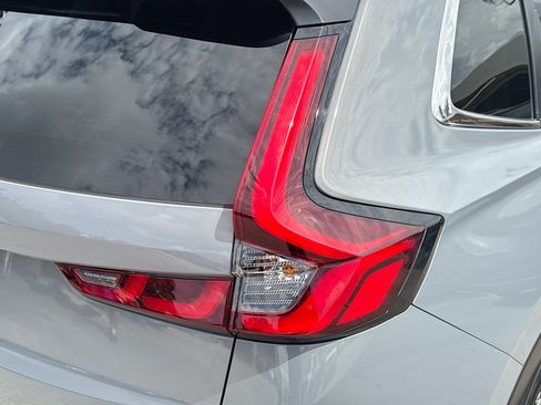Used 2024 Honda CR-V EX image 27