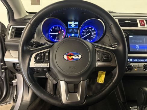 Used 2015 Subaru Outback 2.5i Premium AWD/4WD image 16