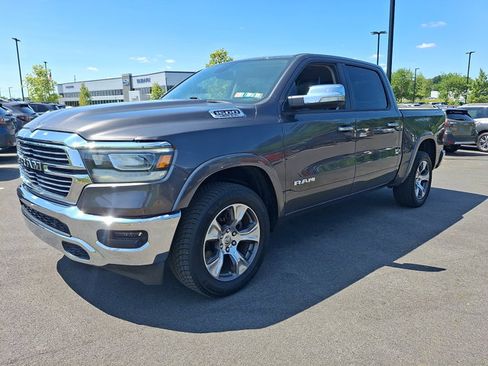 Used 2020 RAM 1500 Laramie AWD/4WD image 3