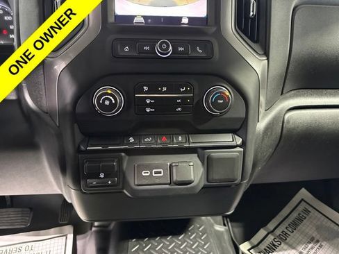 Used 2021 Chevrolet Silverado 1500 Custom Trail Boss AWD/4WD image 19