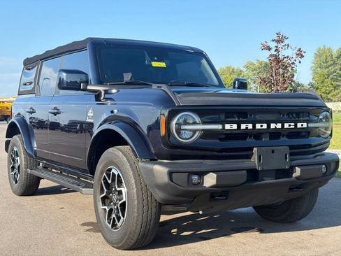 Used 2021 Ford Bronco Outer Banks AWD/4WD image 1