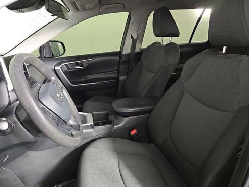 Used 2023 Toyota RAV4 XLE AWD/4WD image 13