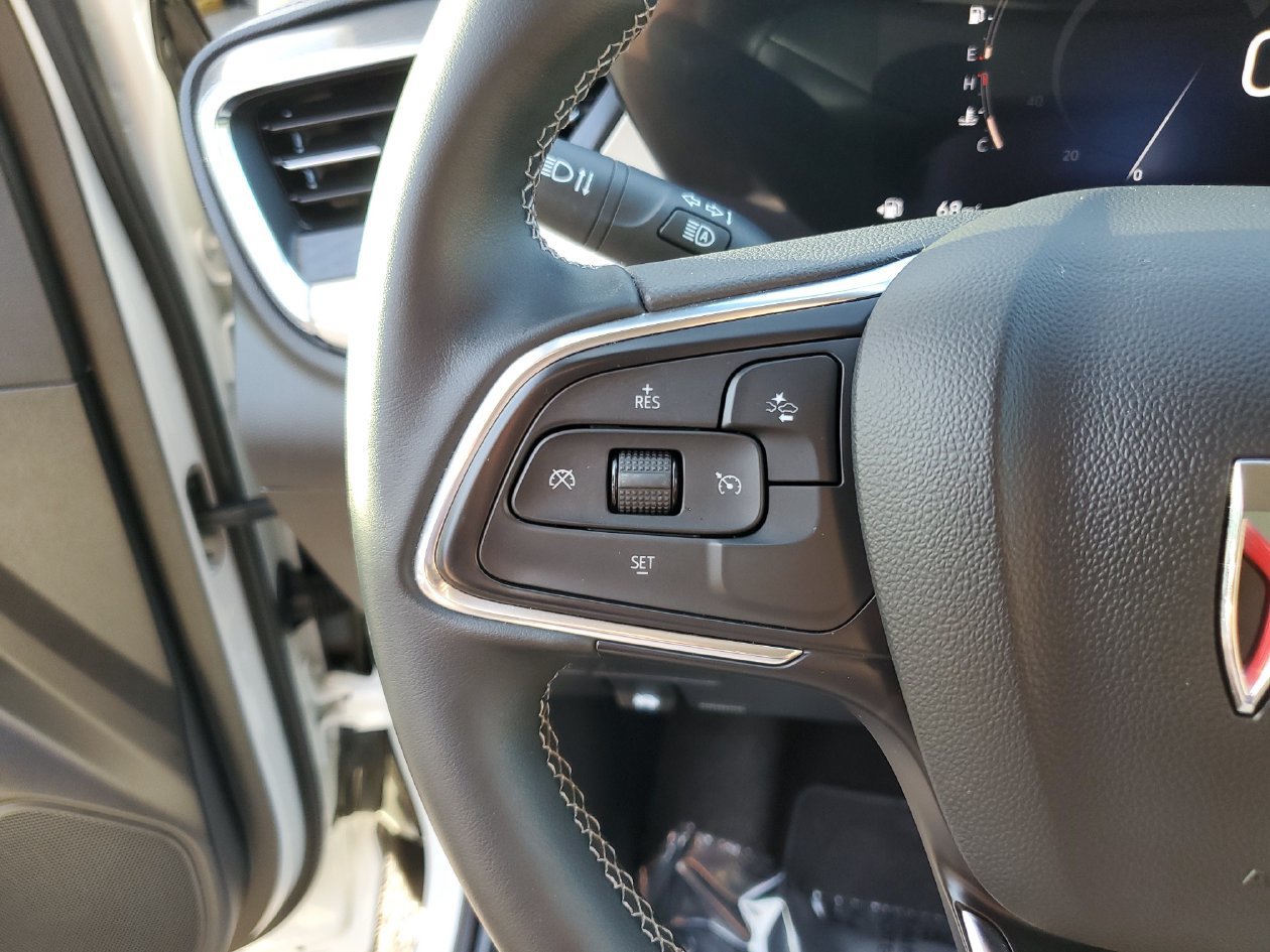 Used 2024 Buick Encore GX Preferred FWD image 27