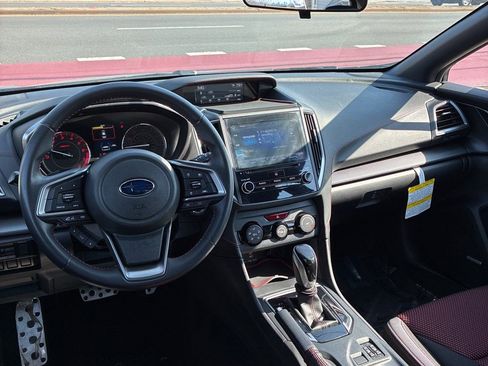 Used 2023 Subaru Impreza 2.0i Sport image 2