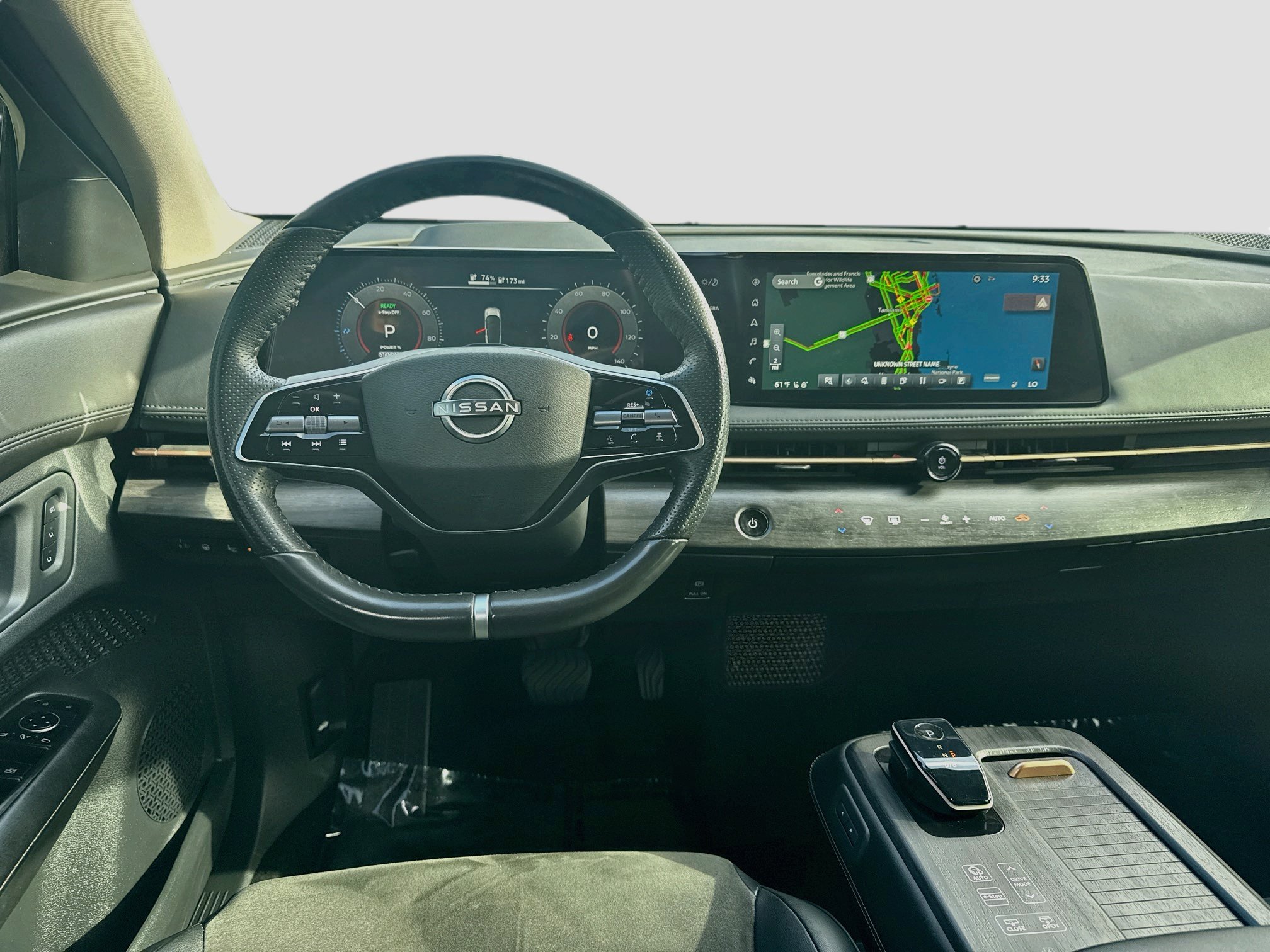 Used 2023 Nissan Ariya FWD image 21