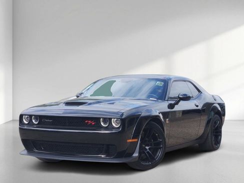 Used 2023 Dodge Challenger R/T Scat Pack RWD image 1
