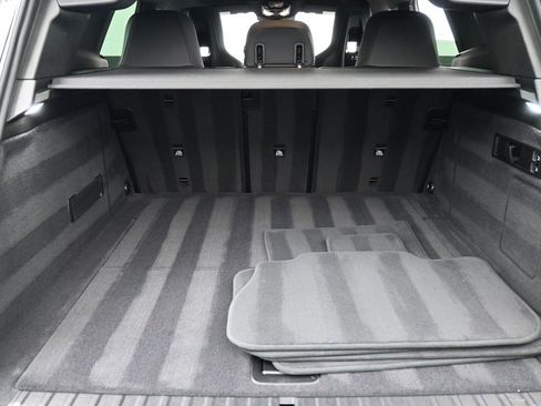 Used 2023 BMW iX xDrive50 w/ Premium Package image 23