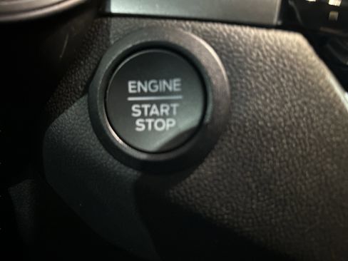 Used 2025 Ford Escape Active image 37