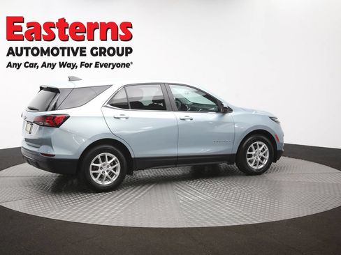 Used 2022 Chevrolet Equinox LT FWD image 42
