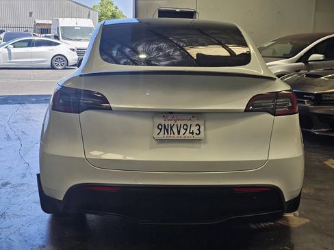 Used 2020 Tesla Model Y Performance AWD/4WD image 3