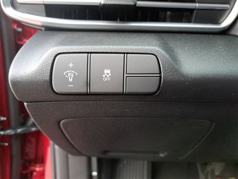 New 2024 Hyundai Elantra SEL w/ Convenience Package image 25