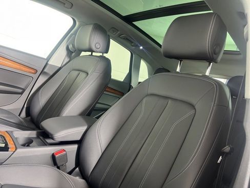 Certified 2023 Audi Q5 2.0T Premium w/ Convenience Package image 20