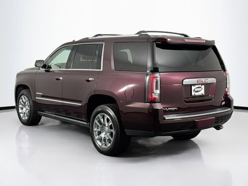 Used 2017 GMC Yukon Denali w/ Open Road Package image 9
