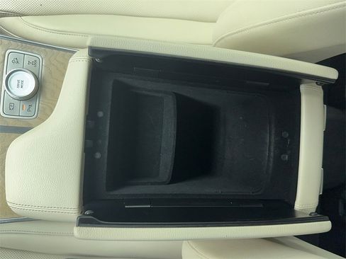 Used 2023 Genesis GV80 3.5T image 34