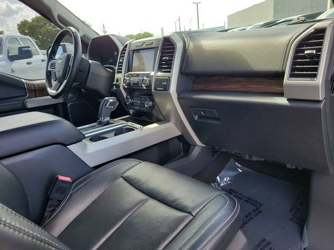 Used 2019 Ford F150 Lariat RWD image 10