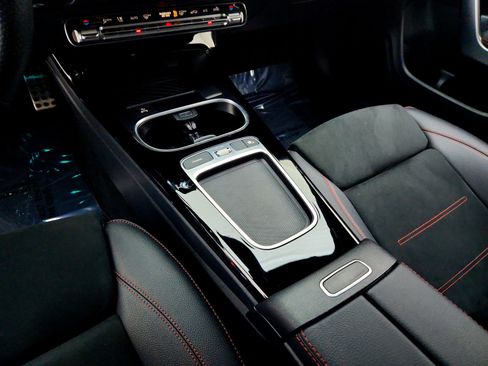 Certified 2025 Mercedes-Benz CLA 250 image 17