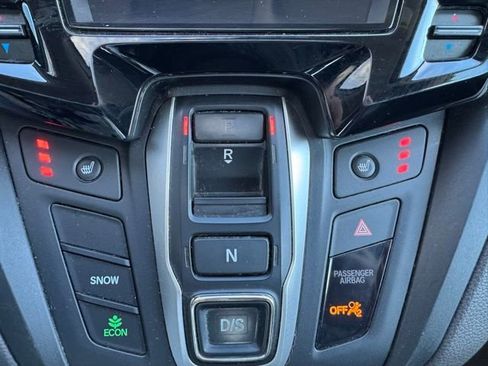 Used 2018 Honda Odyssey EX-L image 24