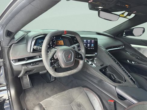 Used 2022 Chevrolet Corvette Stingray Premium Cpe RWD image 17