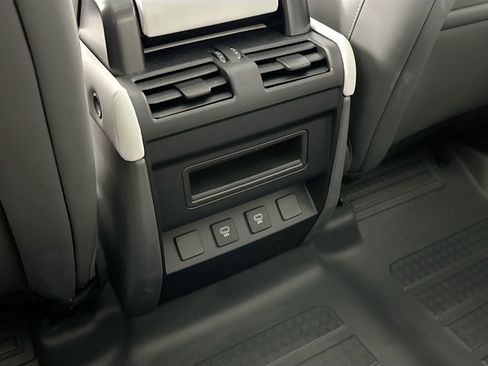 Certified 2025 Land Rover Defender 110 S AWD/4WD image 25