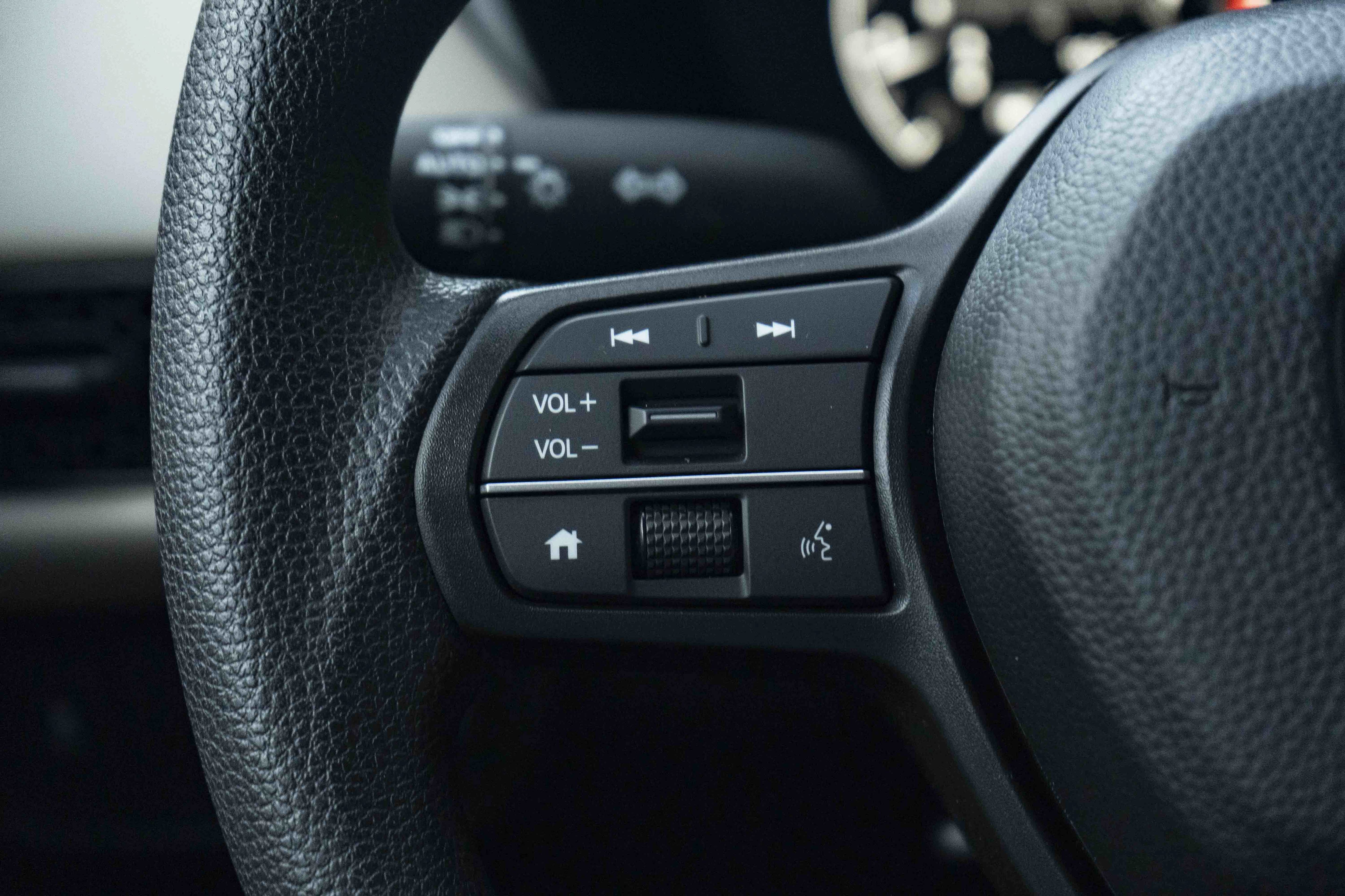Used 2027 Honda HR-V LX image 20