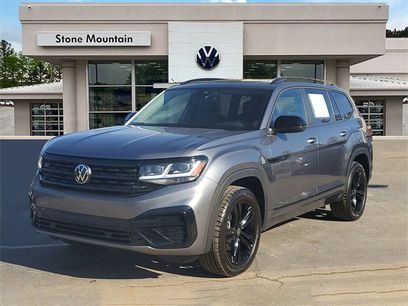 Certified 2023 Volkswagen Atlas SEL R-Line