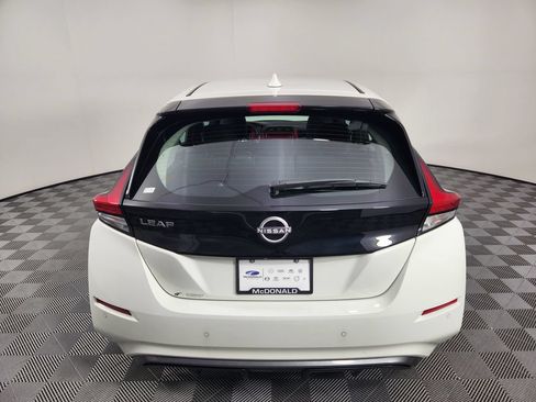 Used 2025 Nissan Leaf S FWD image 4