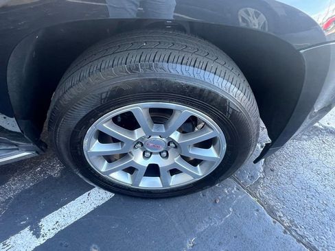 Used 2015 GMC Yukon Denali w/ Touring Package image 12