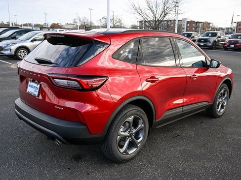 New 2026 Ford Escape ST-Line w/ Cold Weather Package image 5