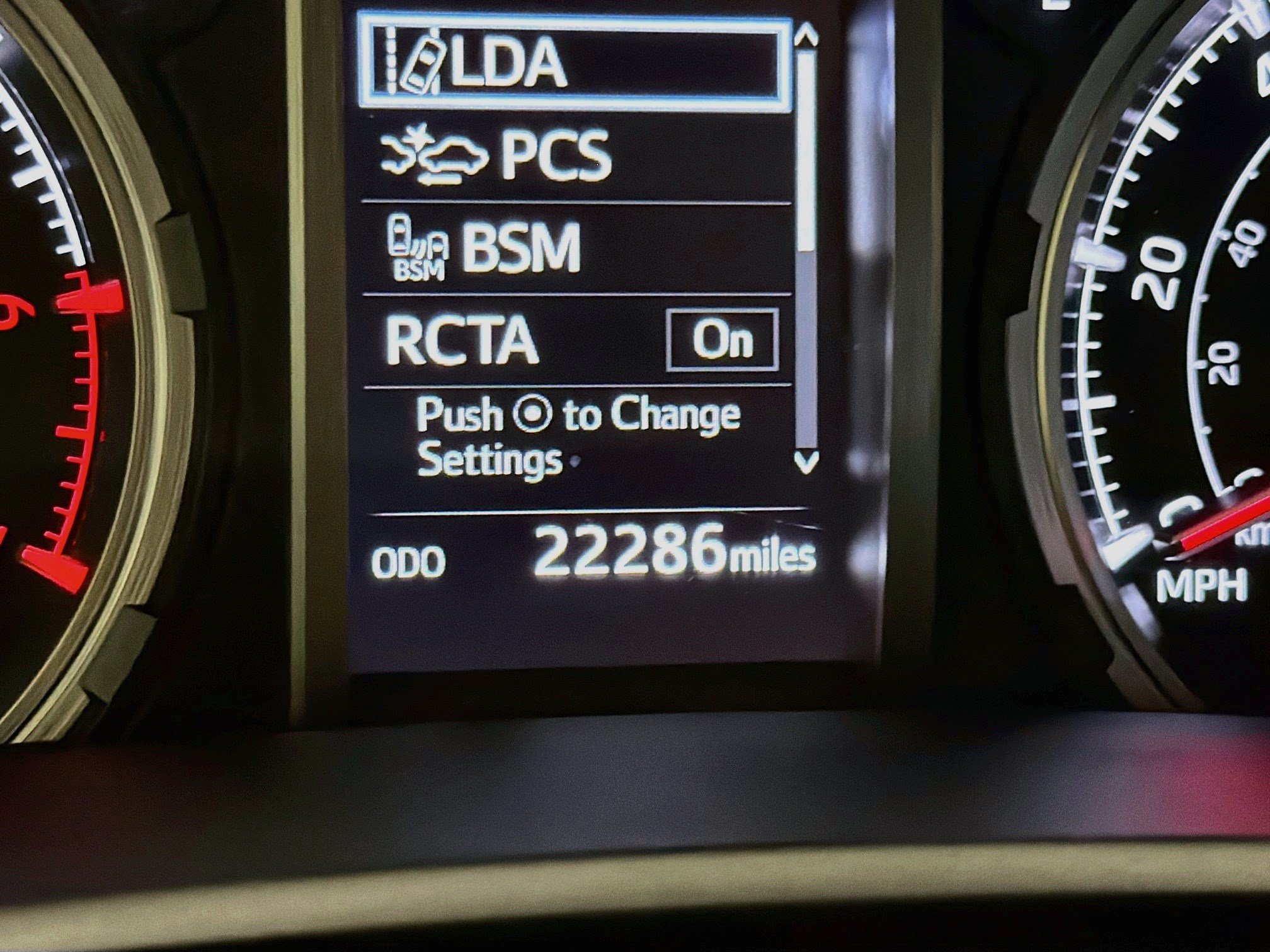 Used 2024 Toyota 4Runner Limited AWD/4WD image 8