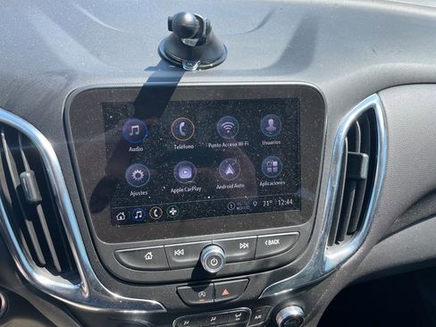 Used 2024 Chevrolet Equinox LT image 11