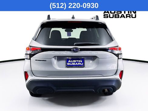 Used 2026 Subaru Forester Premium image 7