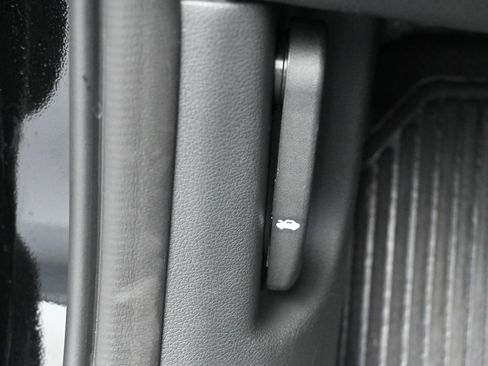 Used 2023 Hyundai Kona SEL image 30