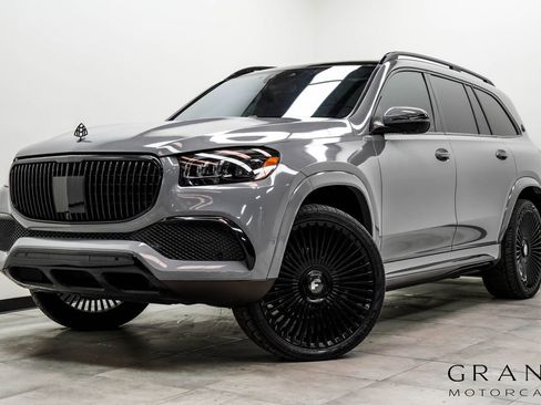 Used 2021 Mercedes-Benz Maybach GLS 600 4MATIC image 1