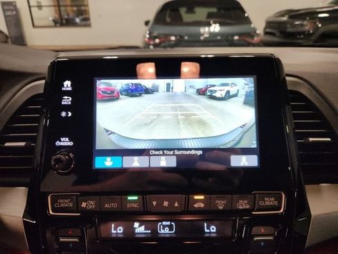 Used 2023 Honda Odyssey Sport image 15