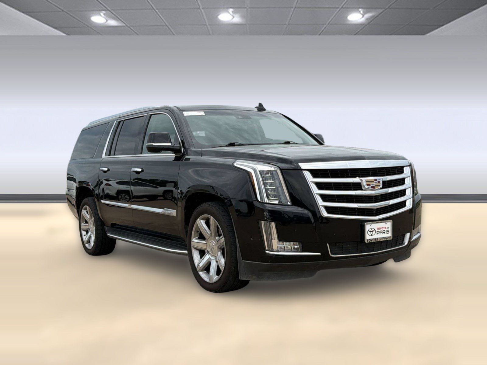 Used 2018 Cadillac Escalade ESV Luxury AWD/4WD image 7