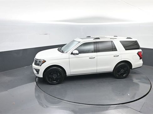 Certified 2021 Ford Expedition Limited image 21