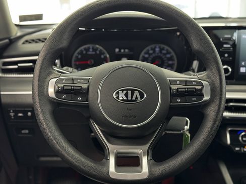Used 2021 Kia K5 LX image 15