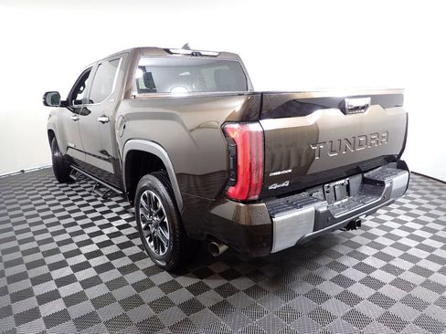 Used 2025 Toyota Tundra Limited AWD/4WD image 15