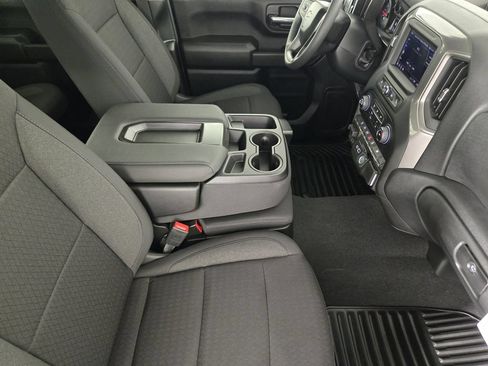New 2026 Chevrolet Silverado 2500 Custom w/ Custom Value Package AWD/4WD image 16